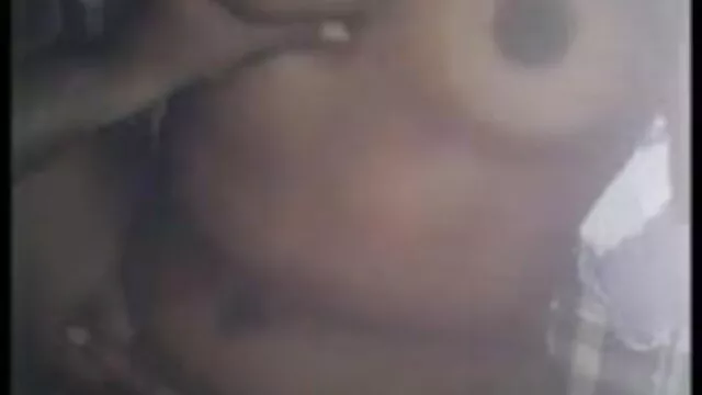 মুখের ভিতরের, বাংলা ছবি xxxx মহিলার দ্বারা