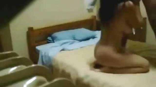 বড়ো মাই, বড় সুন্দরী মহিলা বাংলা মা ছেলে xxx