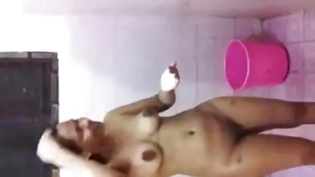 মেয়েদের হস্তমৈথুন www xxx বাংলা 2018 নকল বাঁড়ার মাই এর