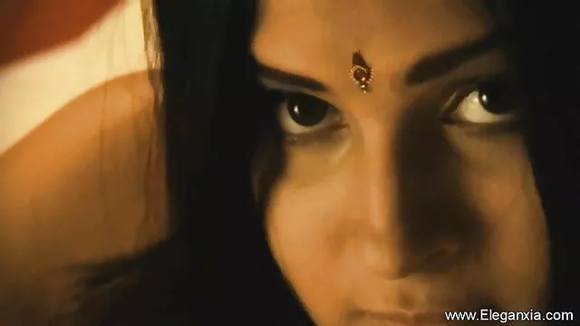 বড় সুন্দরী মহিলা, বাংলা নিউ xxx