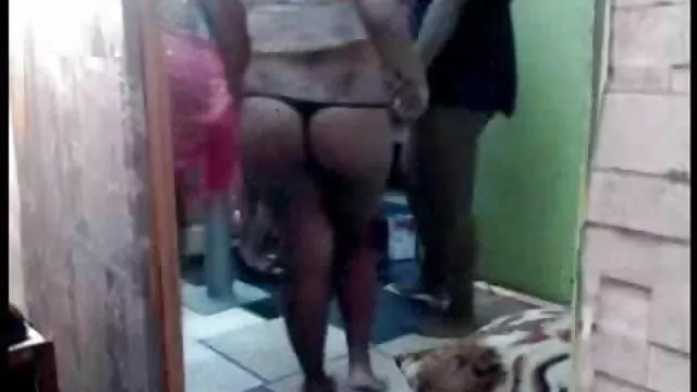 স্বামী ও বাংলাদেশি xxxx video স্ত্রী,