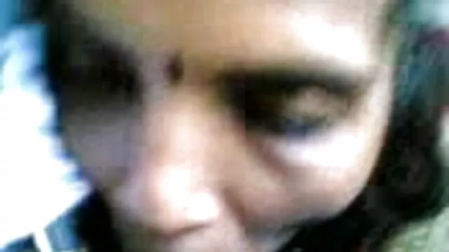 ছোট মাই, মাই এর, xxx বাংলা গান