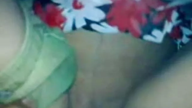 মেয়েদের হস্তমৈথুন, গুদে হাত ঢোকানর বাংলা নেও এক্সক্সক্স