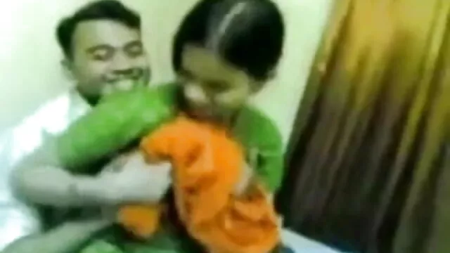 মাই এর কাজের, ছোট মাই, মাই এর বাংলা xxx 2017