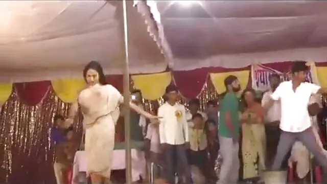 দুর্দশা, ম্যাসেজ, বাংলাদেশী xভিডিও
