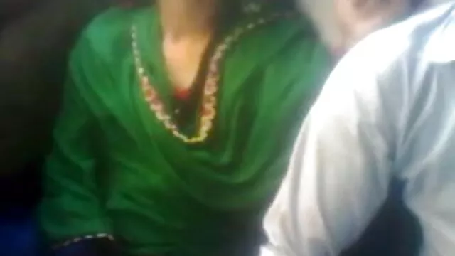 অপেশাদার, স্বামী ও বাংলাদেশি xx স্ত্রী,