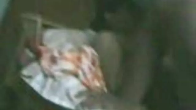 অর্থের জন্য, কোষ মধ্যে বাংলা নেকেড এইচডি আপনার আঙুল স্লাইড অনুমতি