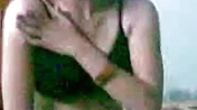 বহু পুরুষের xxxxx বাংলা ভিডিও এক নারির, গ্রুপ