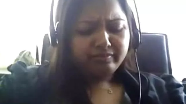 চোর একটি মহিলার চুরি করার সিদ্ধান্ত নিয়েছে এবং বাংলা sex video download সেক্স করা যাবে না, কিন্তু