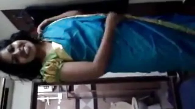 মম, xx বাংলা ভিডিও সুন্দরি সেক্সি মহিলার