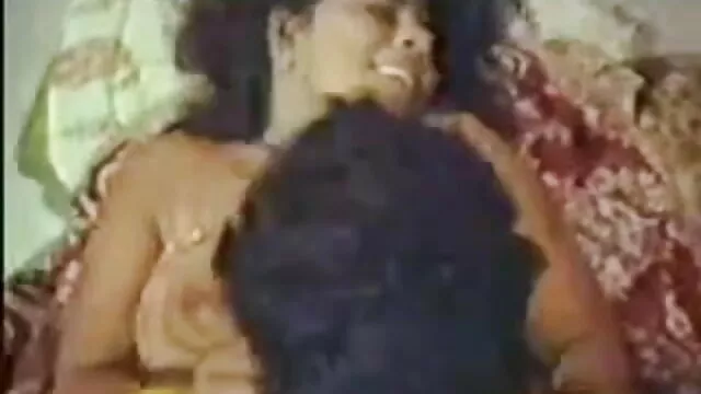 পাঁচ xxx বাংলা video কালো হোয়াইট ব্রাইড মেঝে থেকে ছাদ
