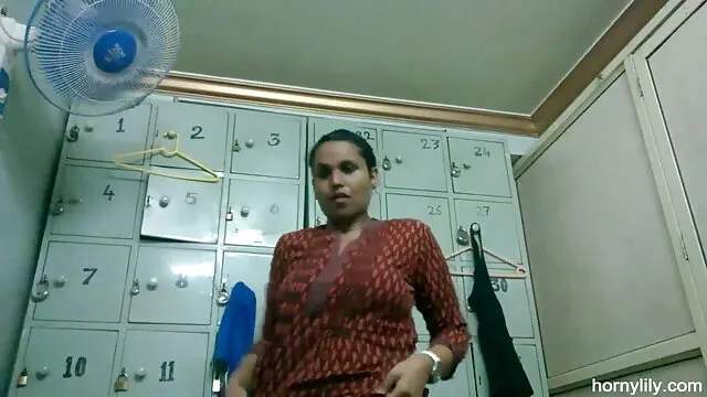 বড়ো বুকের বাংলাx videos মেয়ের