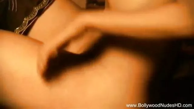 পুত্র বাংলা এক্সক্সক্স আন্ডারওয়্যার ছাড়া মা ঘুমের স্পর্শ.