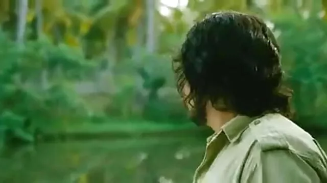 তিনি ছেলে দেখেছি এবং তার একজন সদস্য সাহায্য বাগ্লা এক্সক্সক্স করার সিদ্ধান্ত নিয়েছে